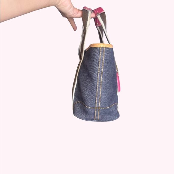 Vintage Coach Hamptons Blue Denim Mini Tote Pink Leather Handles Trim - Picture 3 of 9
